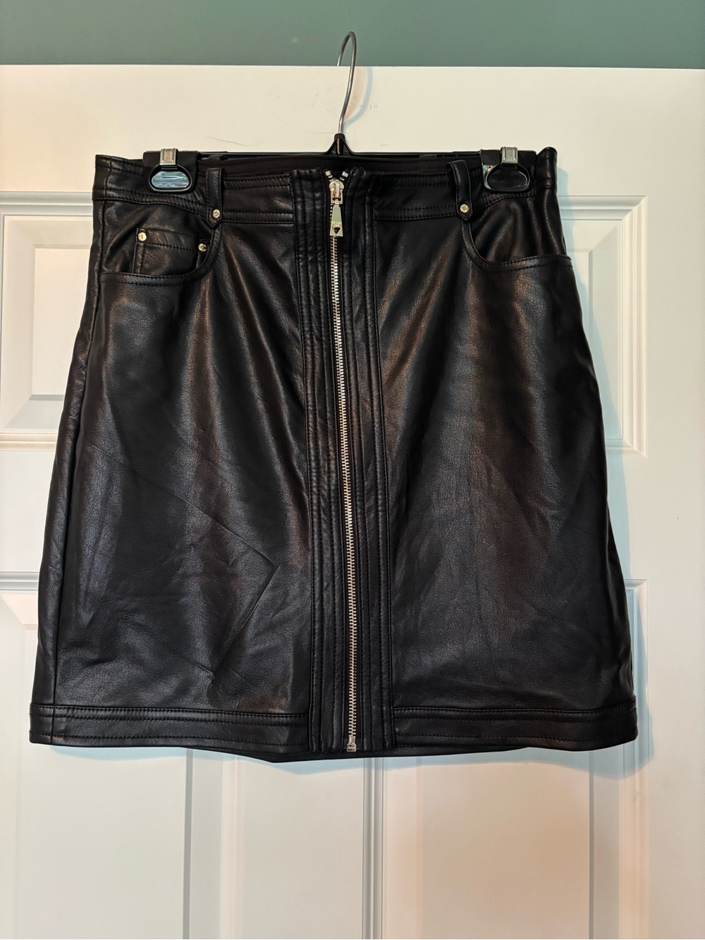 Men Jeans Subcategory Classification - Picture 3 of 3